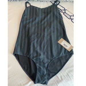 NWT Albion Deep Seas Classic Sz XL